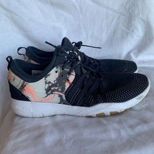 Nike Free sneakers sz 11
